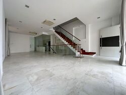 Maju Avenue (D19), Terrace #576992601